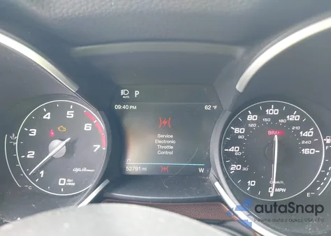 2021 Alfa Romeo Stelvio Awd из США, поврежденный, VIN ZASPAKAN9M7D08077